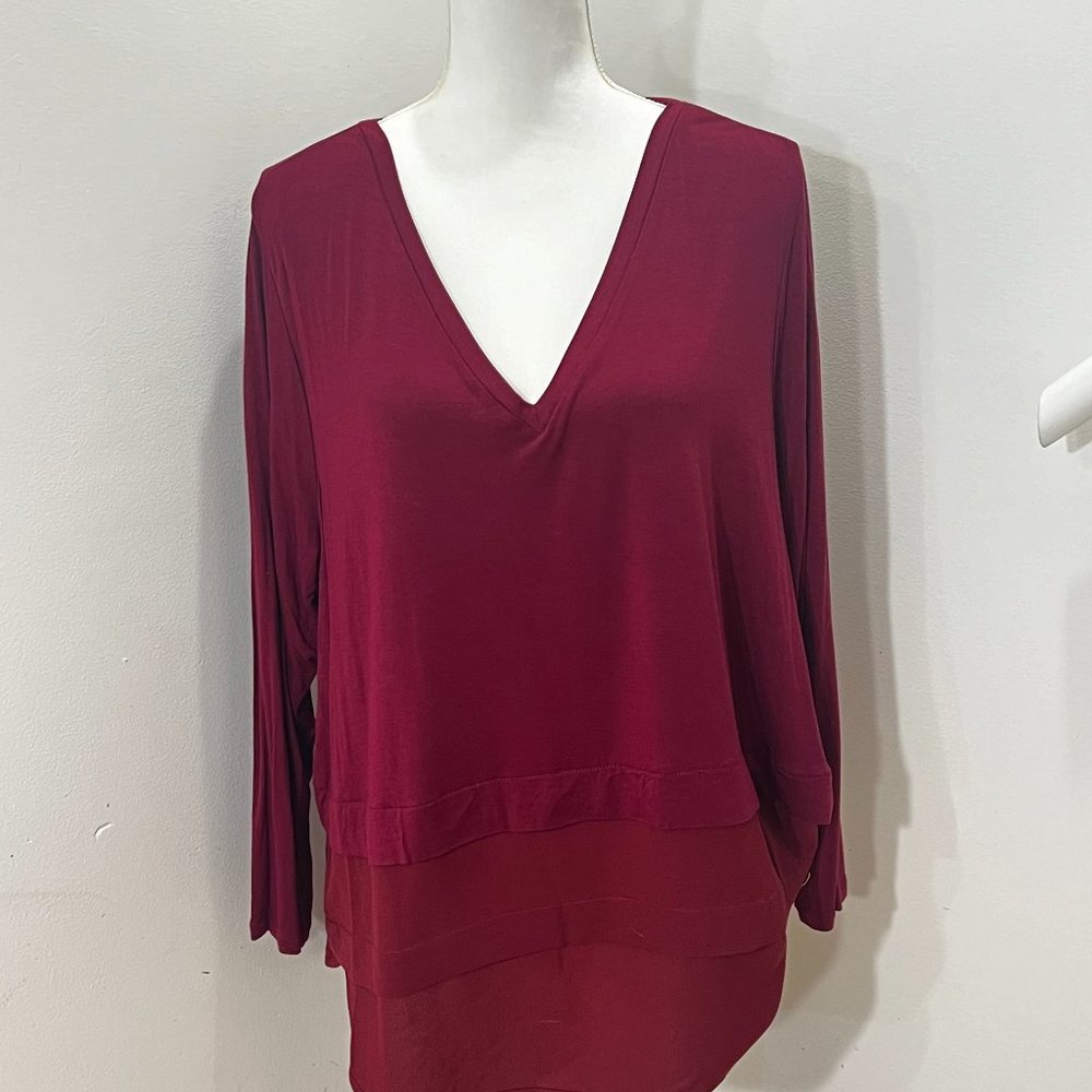 NWT Michael Kors Burgundy Basics Long Sleeve V-Neck Silky Shirt Chiffon Hem